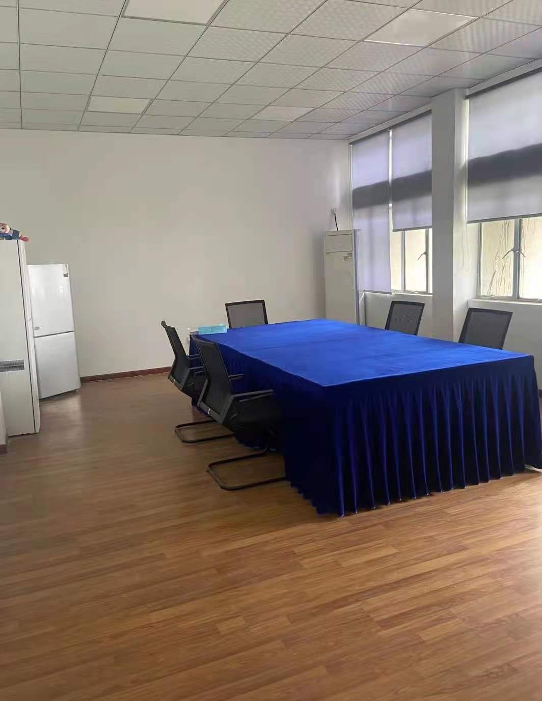 武昌区中南路省燃料公司精装写字楼招合租