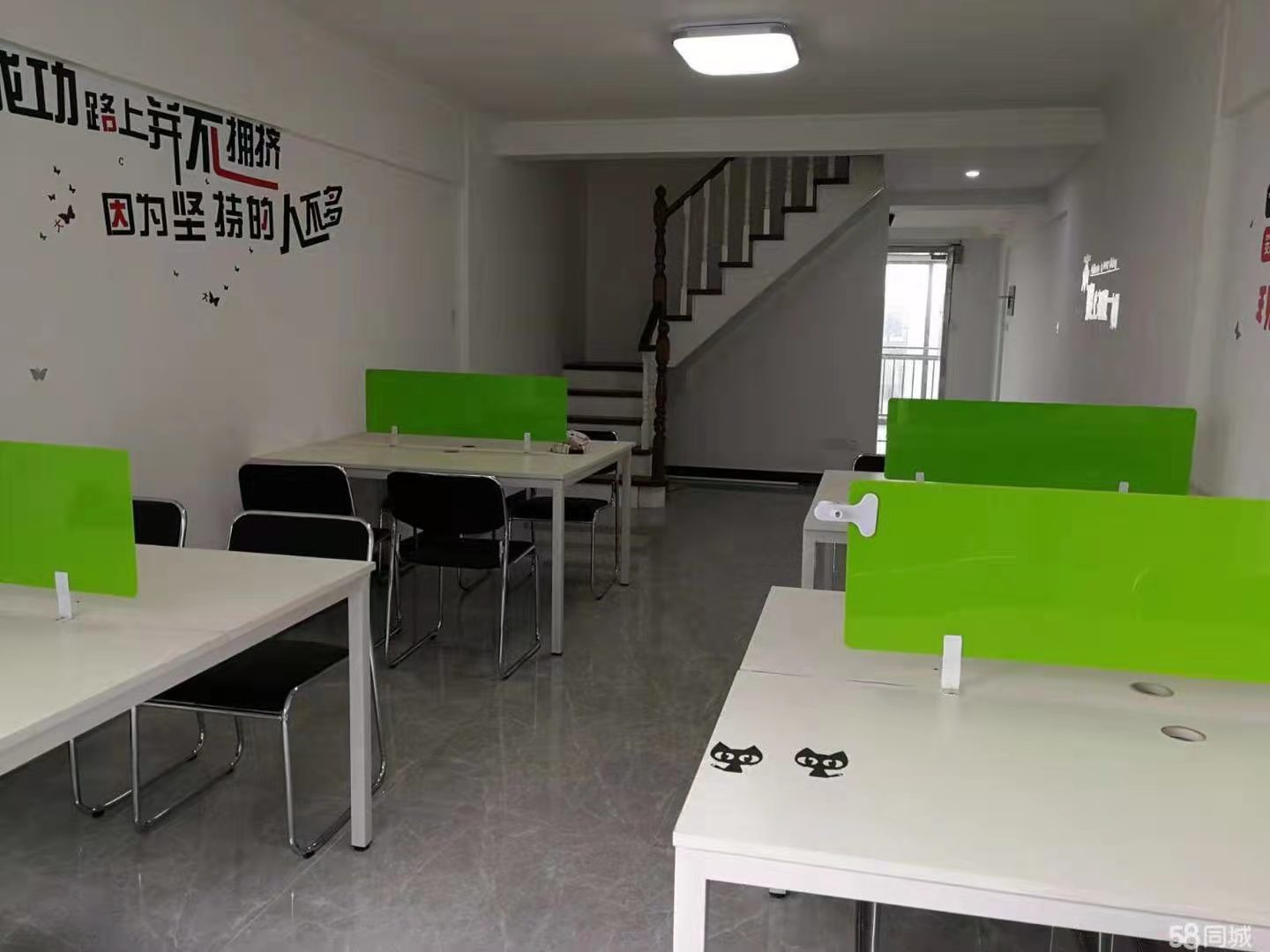 （房东直租）江夏东湖高新精装写字楼优价出租，交通便利，配套齐全