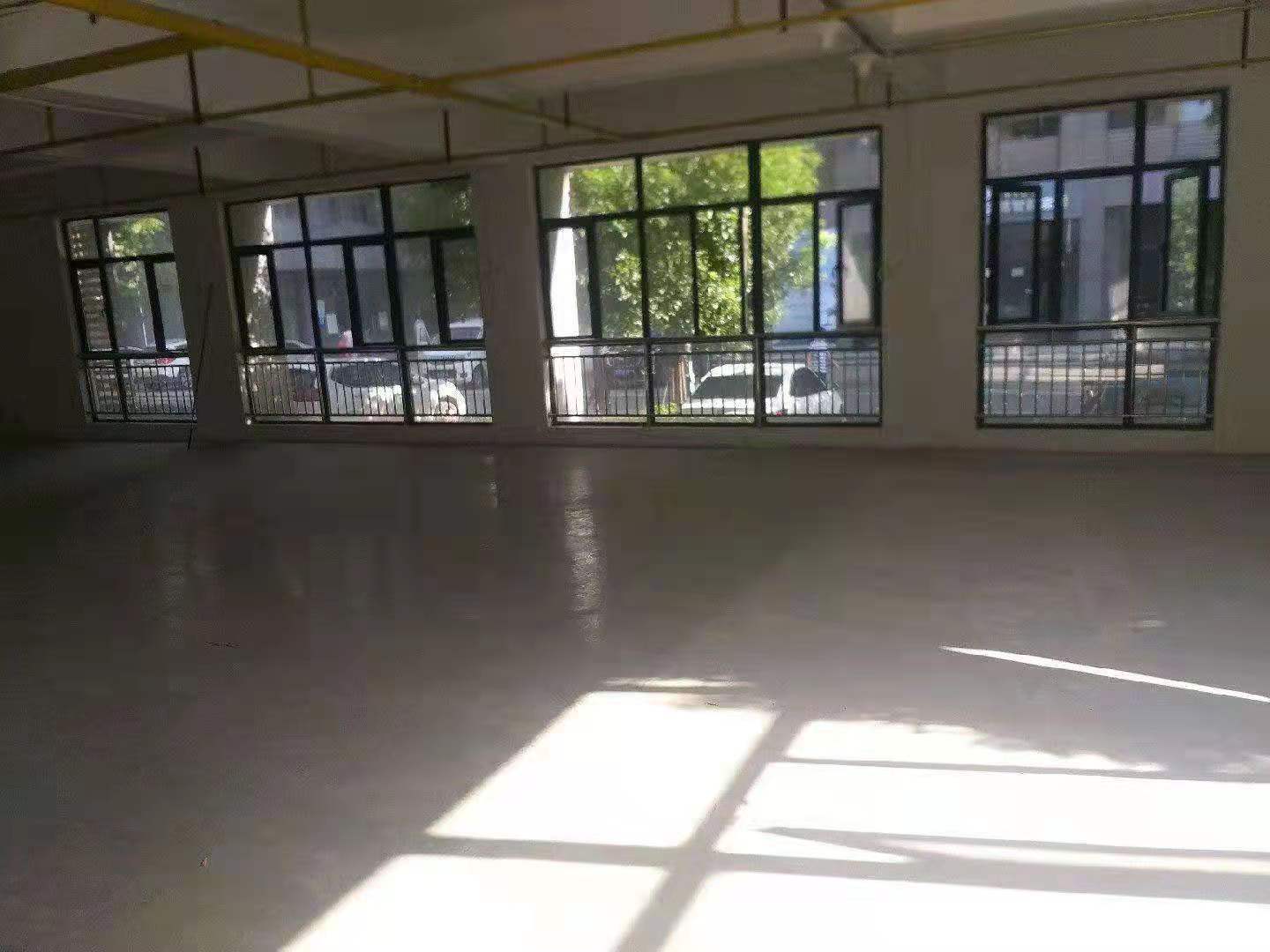 光谷科技港精装写字楼房东直租 无中介费