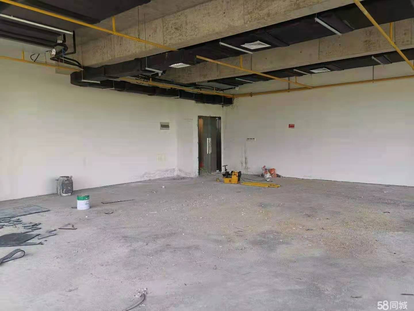 地铁旁江岸绿地汉口中心毛坯写字楼房东直租