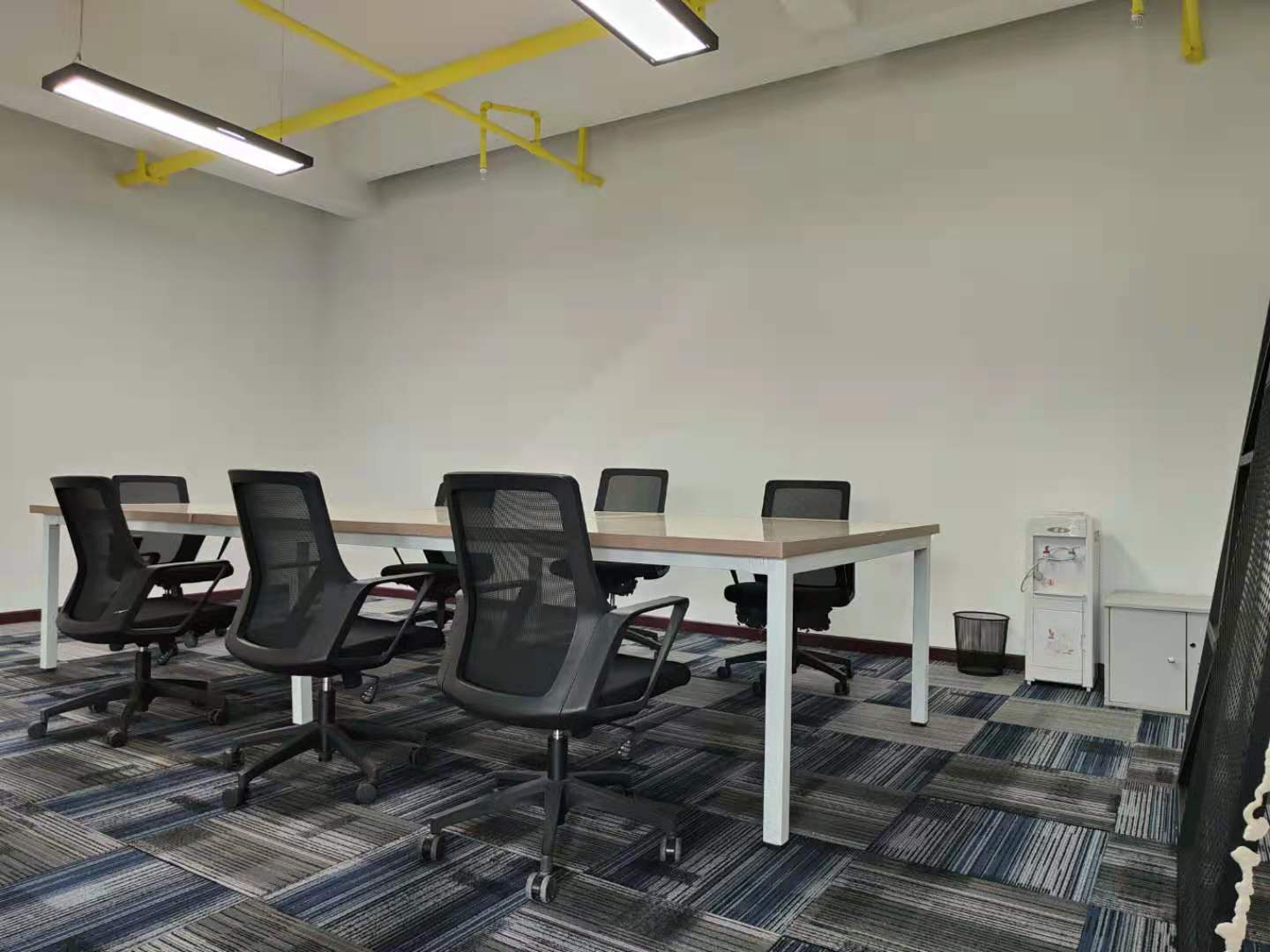 江岸后湖800平重创空间 工位 独立办公室 业主直租