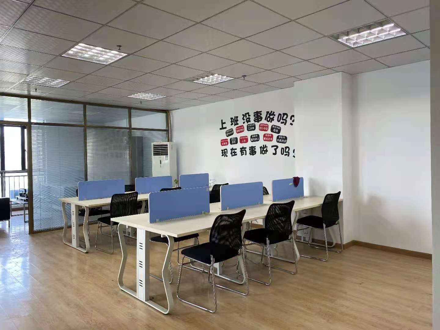 东湖高新精装写字楼优价出租