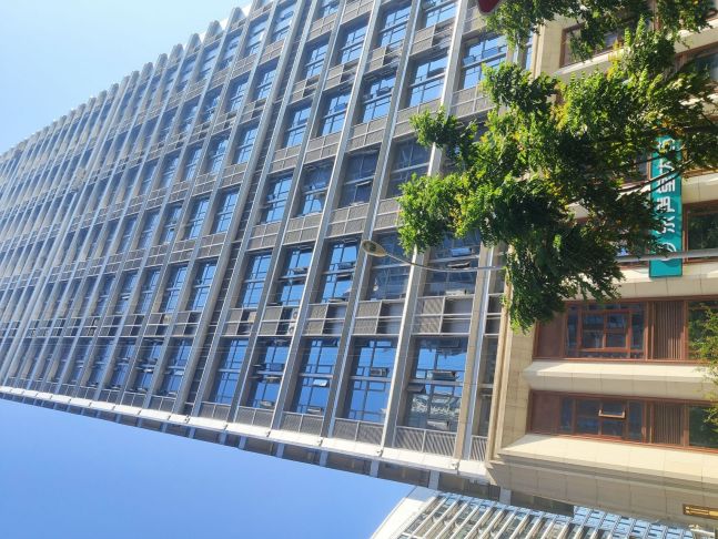 汉阳碧桂园晴川府临江写字楼房东直租 送装修期