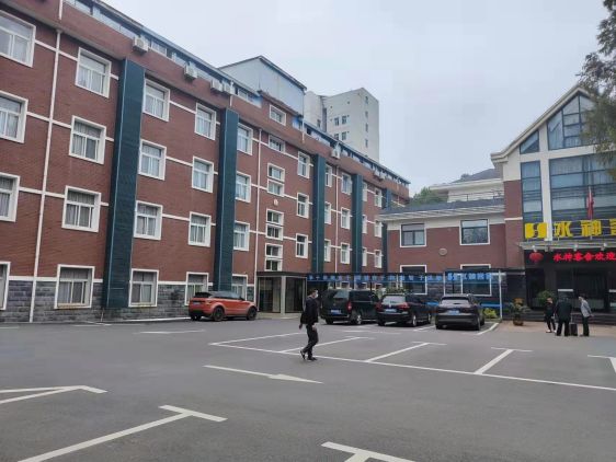 洪山区珞喻路精装办公场地 酒店 公寓 房东直租