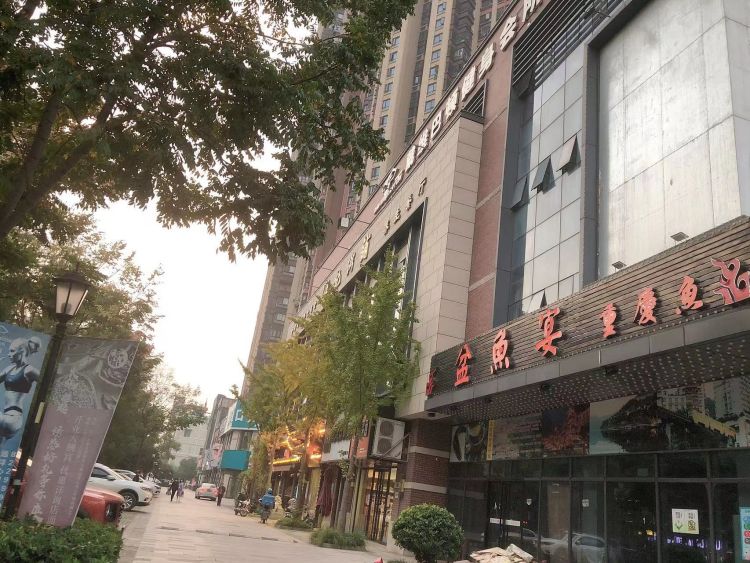 江汉成熟小区远洋心里旺铺房东直租，无行业限制