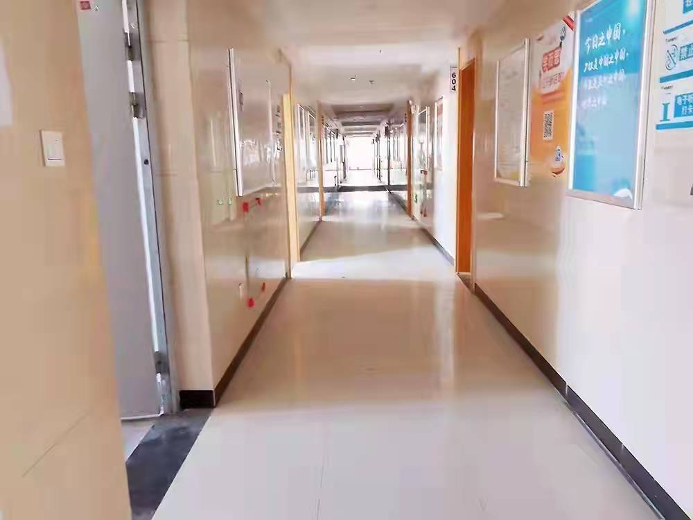 中南路鸿玺公馆精装写字楼房东直租，可售，无中介费