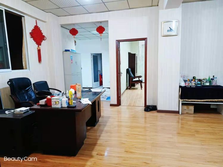 武昌中南路精装写字楼房东优价直租无中介费