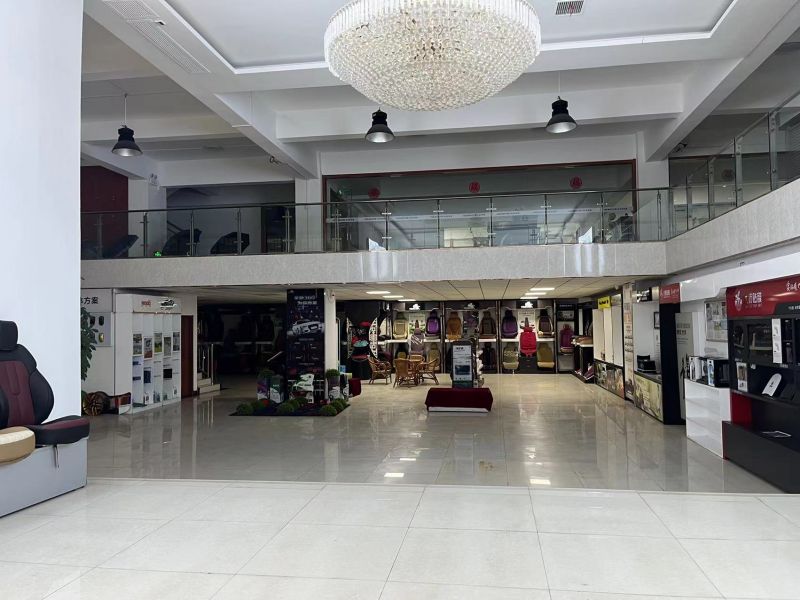 武汉客厅地铁口精装厂房仓库房东直租配套齐全