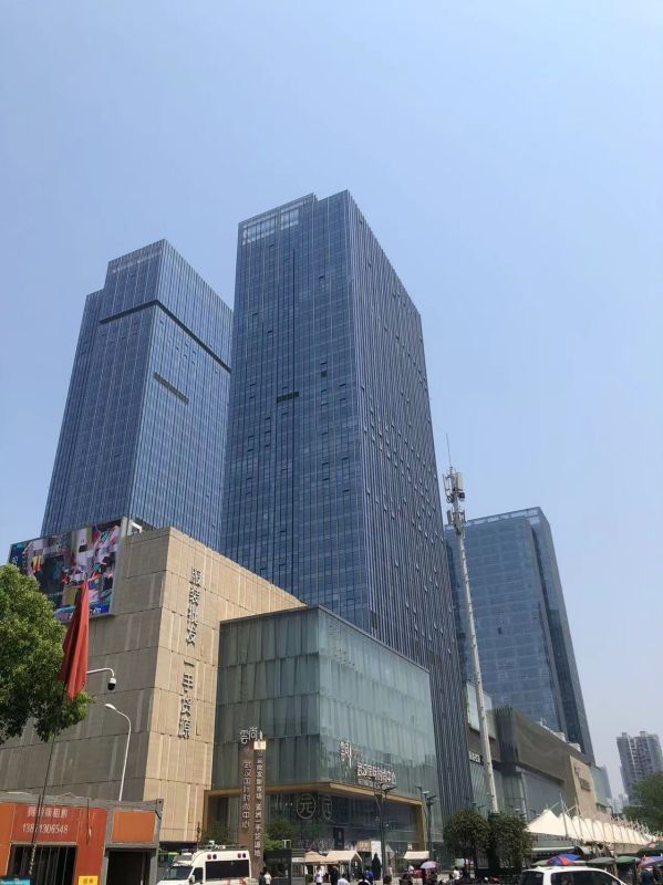 （房东直租）硚口中山大道128平写字楼 可注册公司