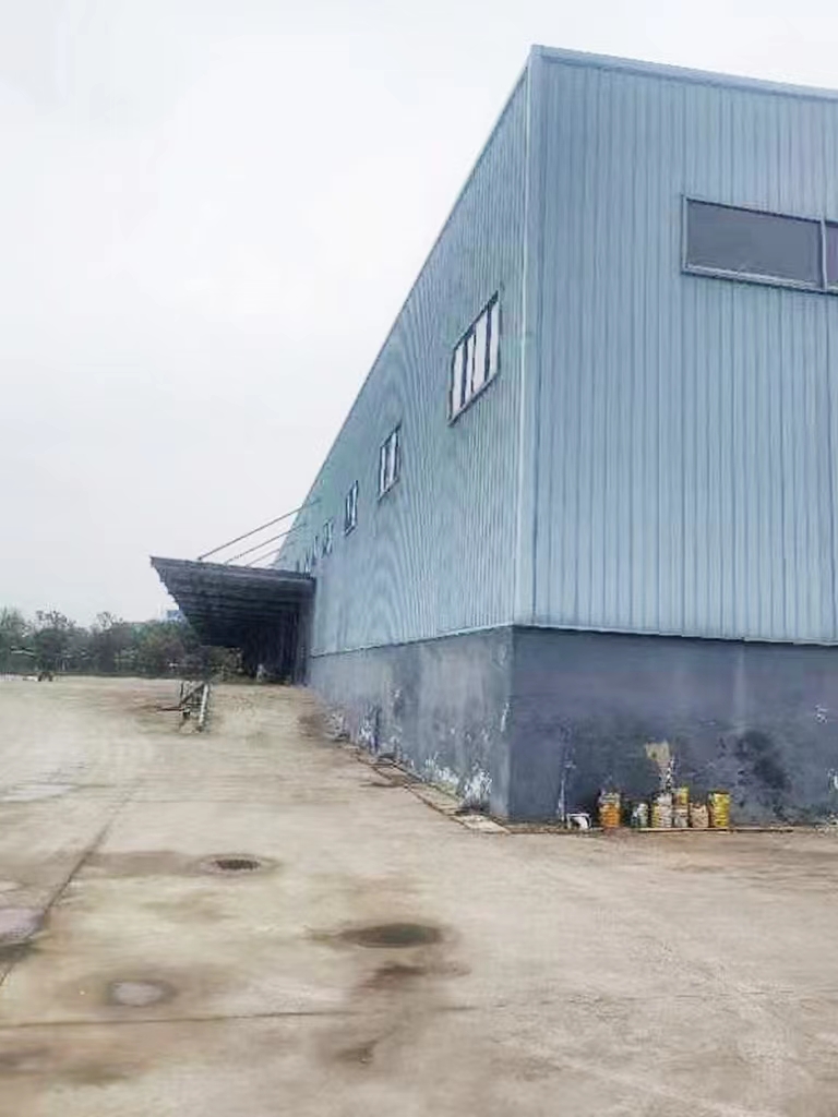 东西湖吴家山临空港大道标准高台库房东优价直租