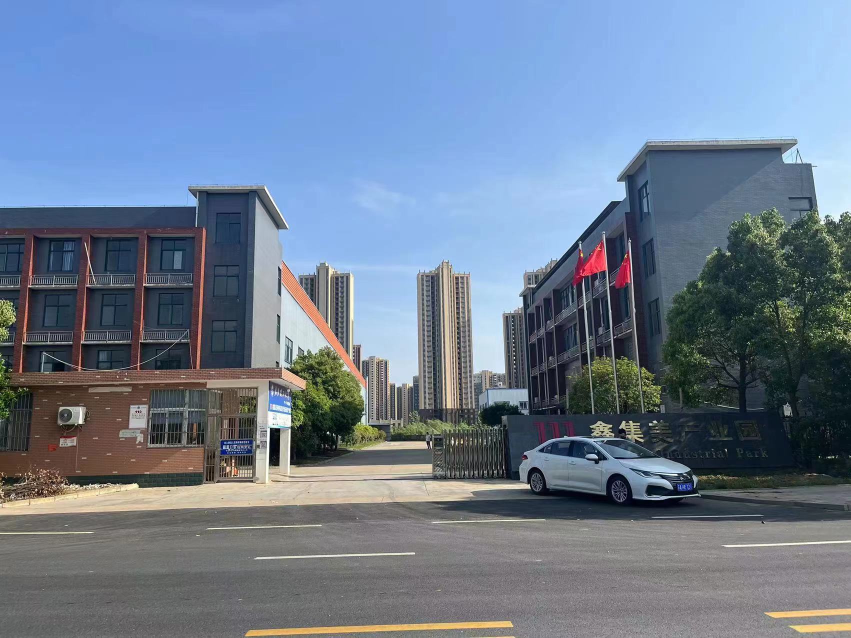 鄂州华容区3500平带行吊厂房无行业限制房东直租交通便利   