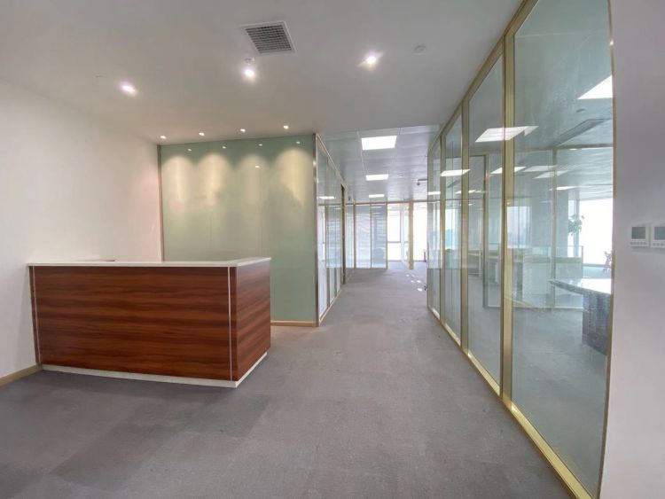 房东直租江汉世纪中心精装优质写字楼 拎包办公