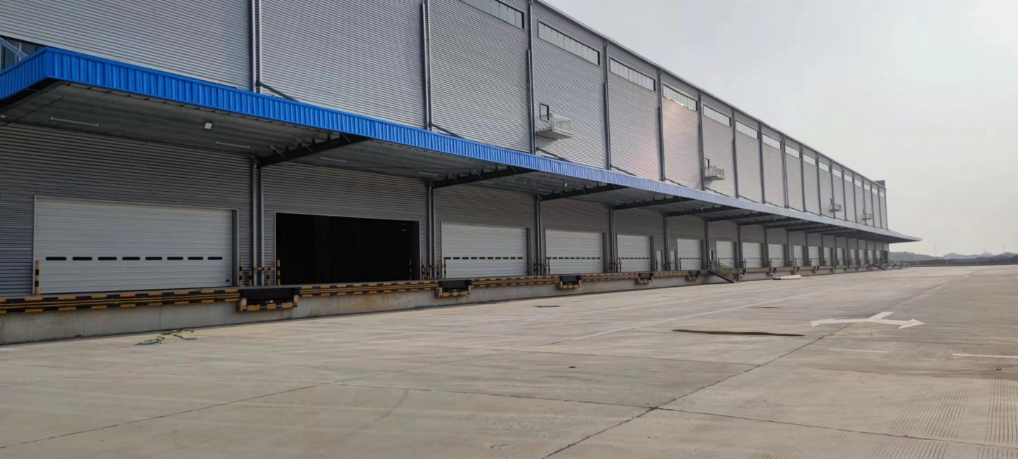 东西湖深国际综合物流港园区仓库直接招租
