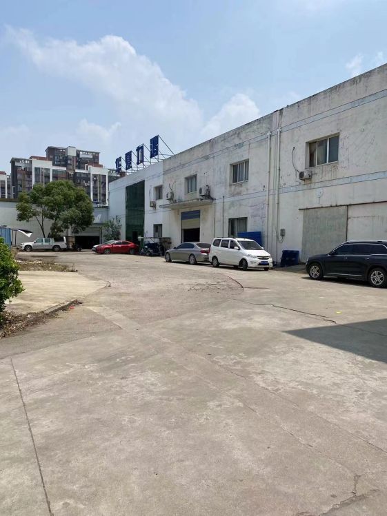 （房东直租）江夏庙山独门独院1300平钢构厂房 配套齐全