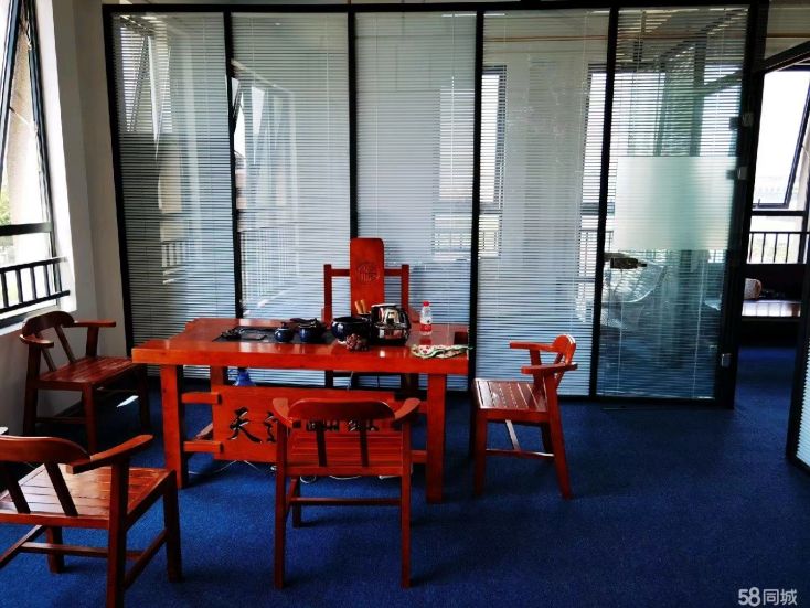 江夏东湖高新精装写字楼房东直租无中介费配套齐全