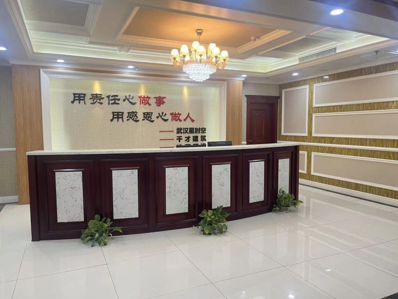 房东直租 汉阳区铁桥广场B座980平精装写字楼办公家具