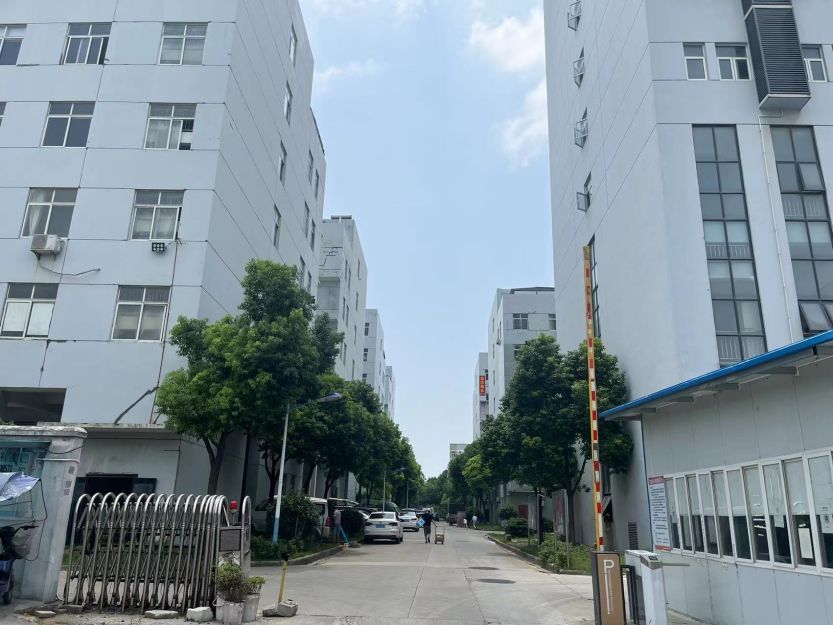 汉阳天鸣工业园房东直租 配套齐全