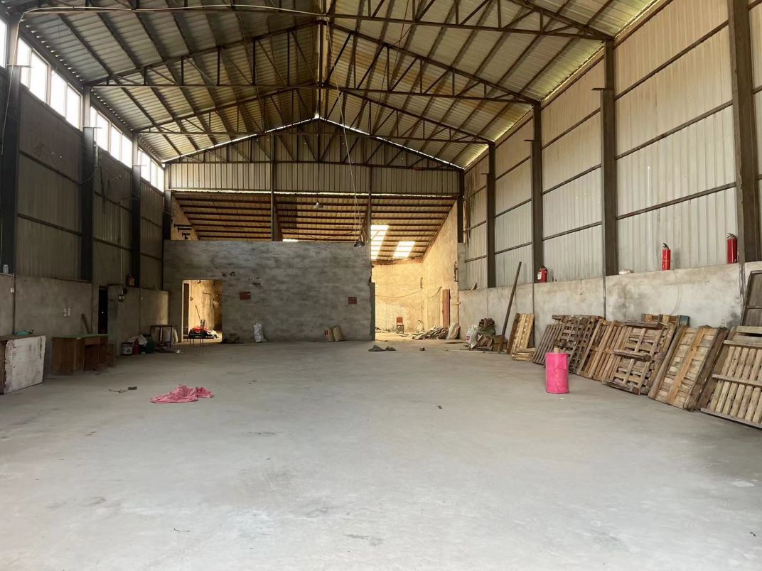 黄陂祁家湾500平钢构厂房 有变压器