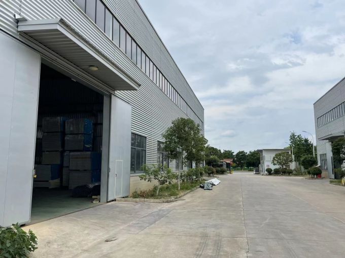 东西湖革新大道园区钢构厂房 房东直租