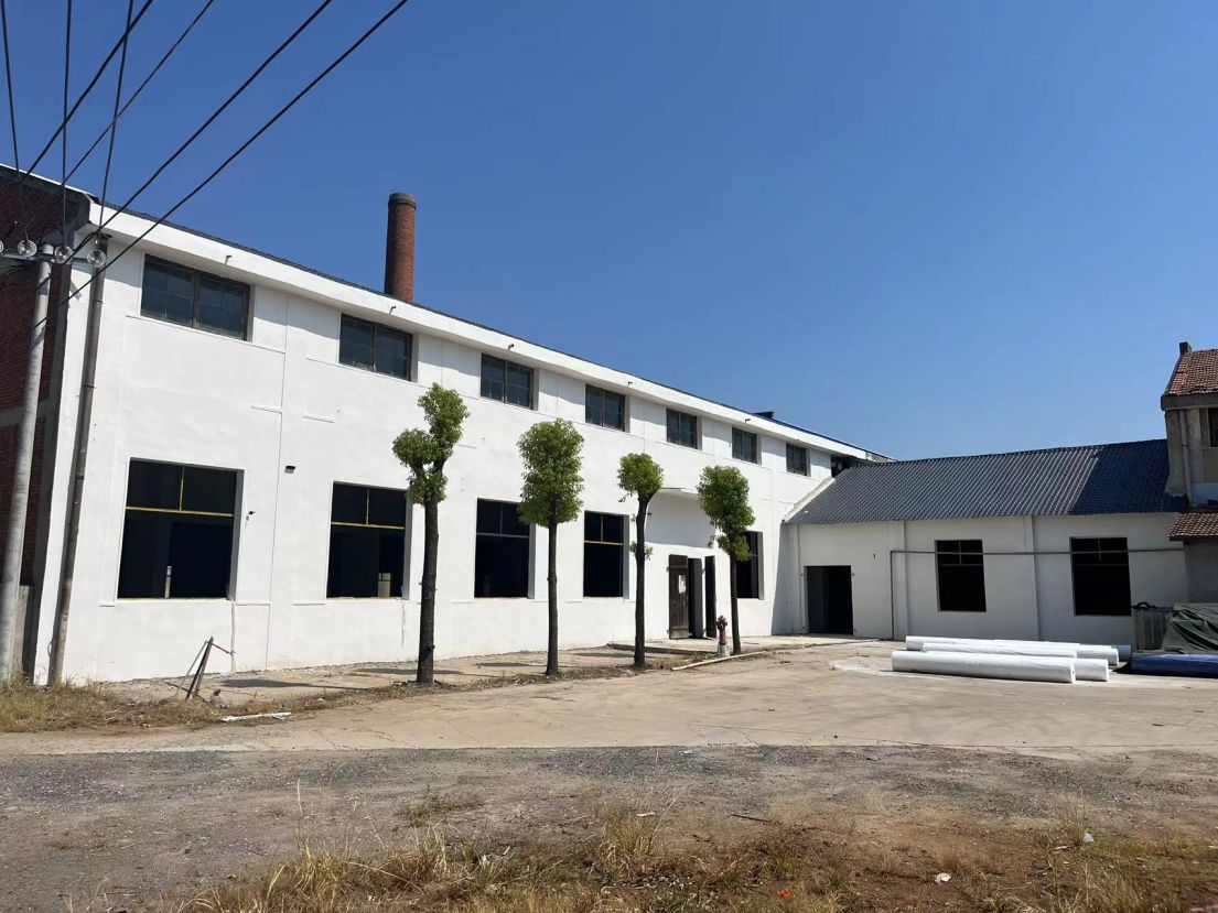 新洲致富街1400平独门独院厂房 低价急租