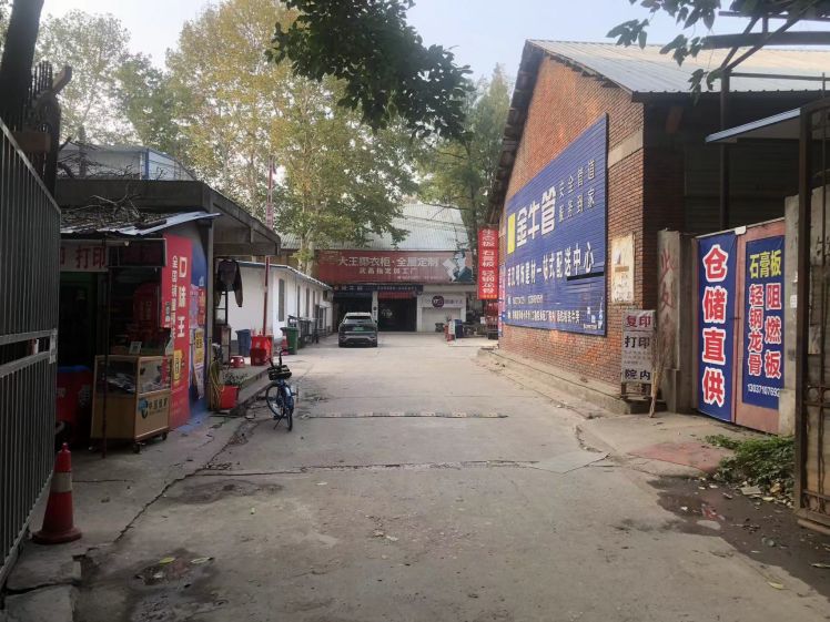 （房东直租）洪山铁机路400平厂房仓库优价出租