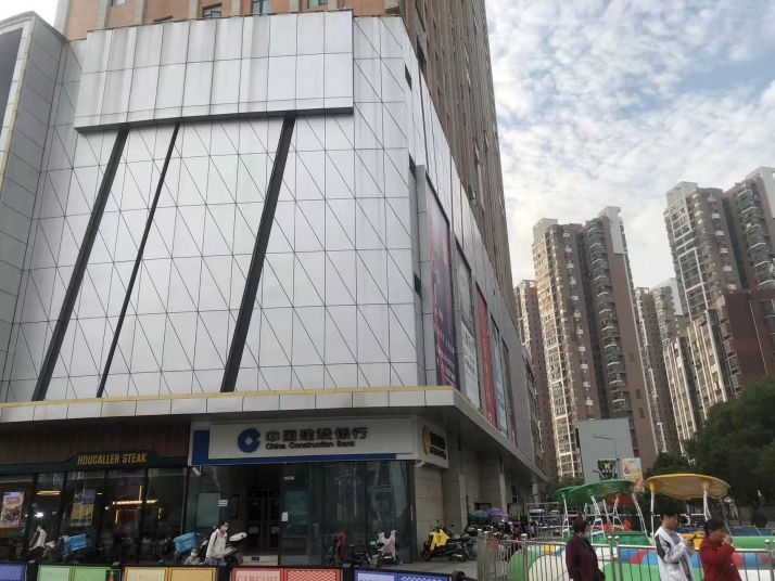 （房东直租）江夏区九全嘉购广场124平精装写字楼优价出租 交通便利