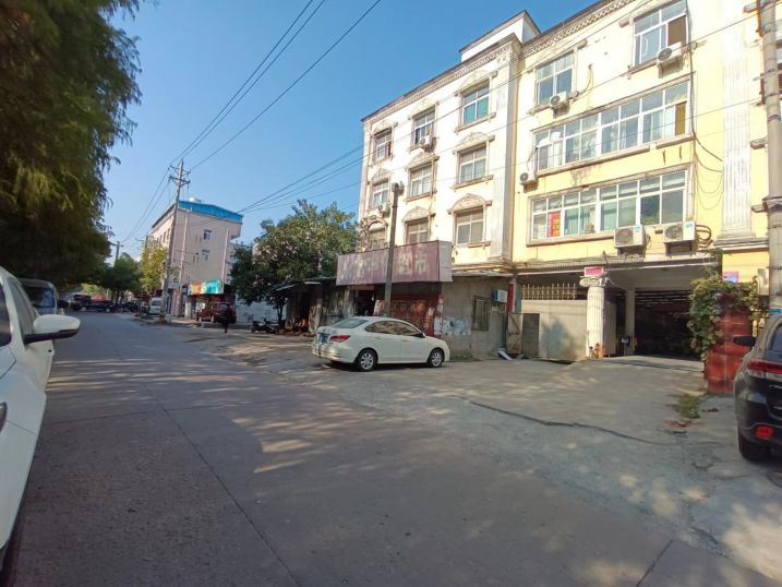 东西湖将军路厂房房东直租无中介费交通便利