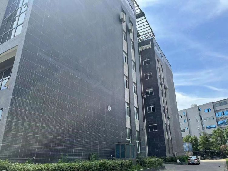 三环内地铁2号线黄龙山站附近工业园标准框架厂房