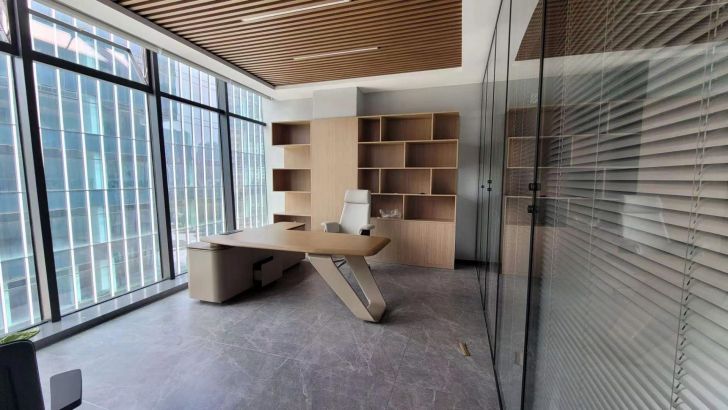 房东直租光谷中心城国采中心精装写字楼优价出租，交通便利