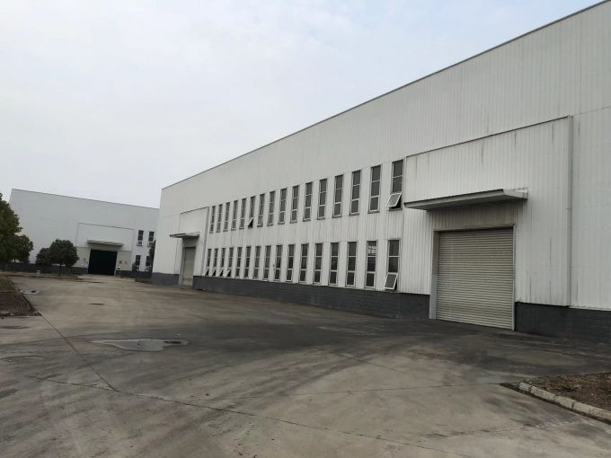 房东直租团风县标准钢构厂房3220平优价出租