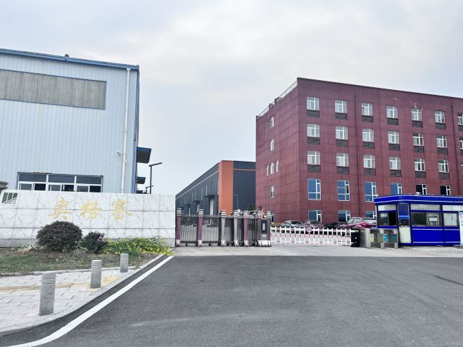 房东直租 阳逻经开区标准钢架厂房出租出售 有行吊