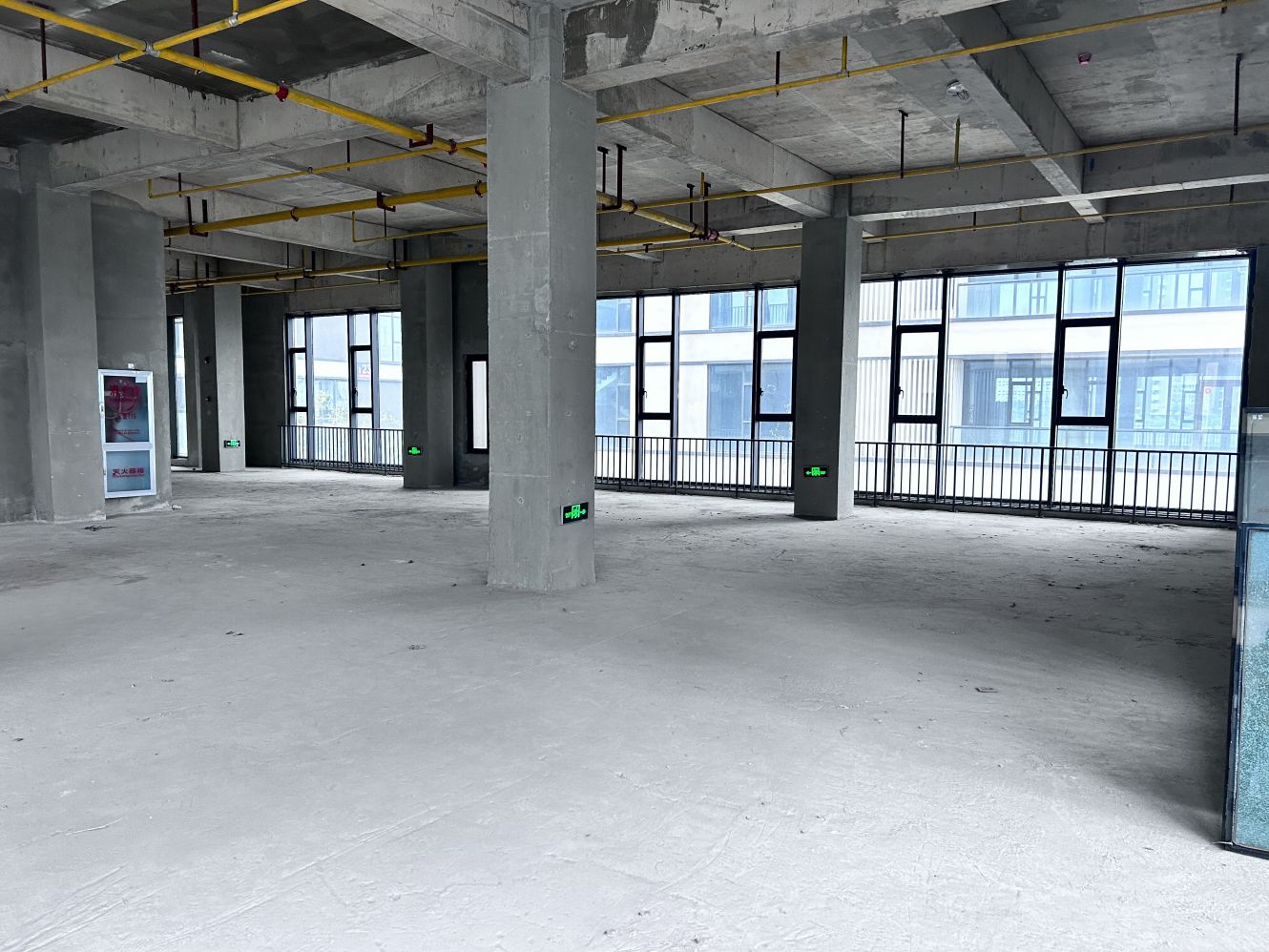 房东直租江夏MAX科技港写字楼定制装修交通便利