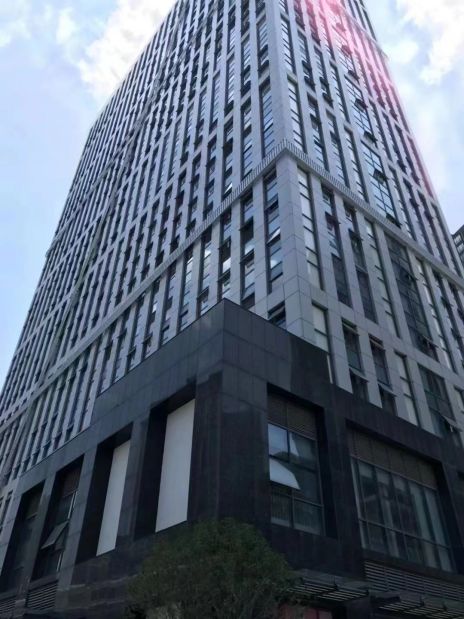 （房东直租）地铁口复式写字楼蓝晶国际，全套办公家具配置,拎包即可办公