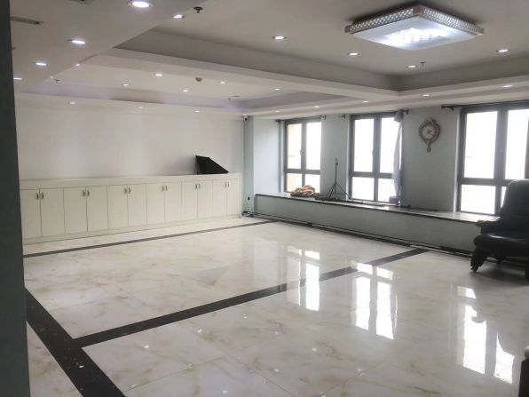 房东直租华南国际广场312平精装修优价出租