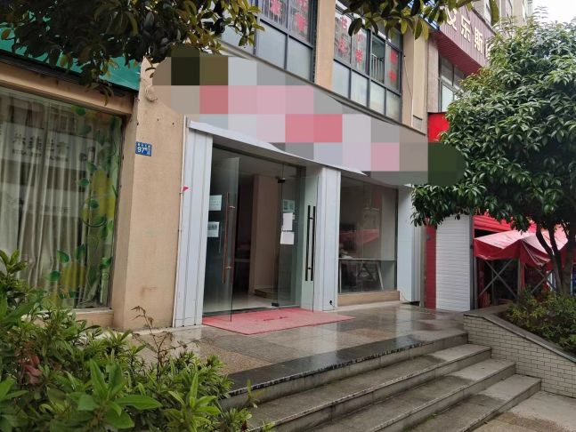 房东直租奓山门面73平，社区底商人流量大商圈成熟优价出租