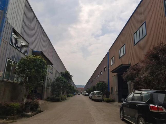 房东直租江夏钢构厂房1450平，可分租优价出租