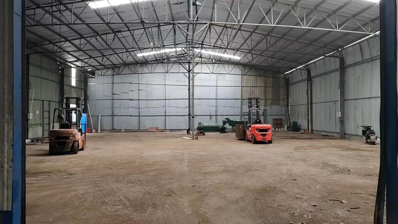 房东直租汉口华中通亿钢构厂房2300平可分租