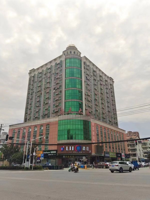 房东直租海天大厦精装修写字楼393平，优价出租