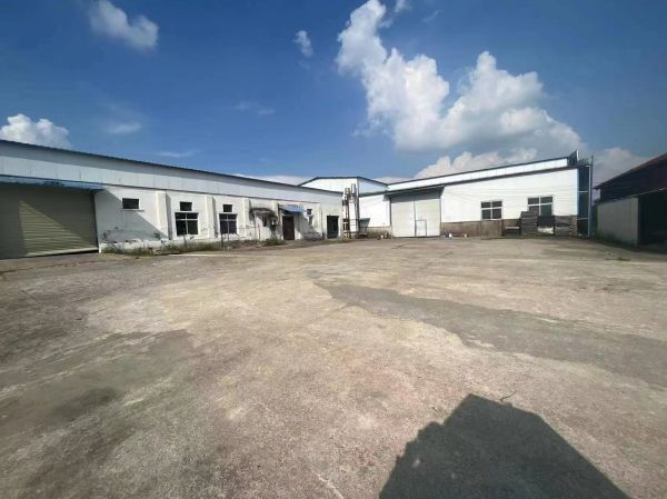 （房东直租）钢构厂房 行业不限 大车进出 带行车 变压器 生活区