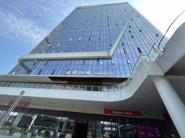 房东直租光谷五路精装办公楼优价出租