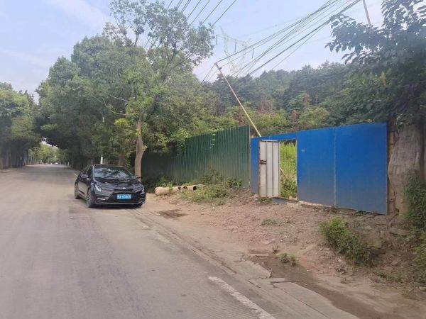 房东直租江夏郑店黄金桥金竹路1400平场地低价招租