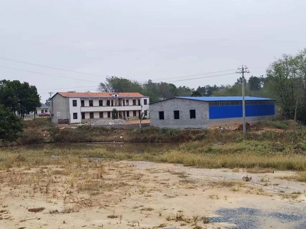 房东优价出租孝感周边厂房和大面积场平整场地