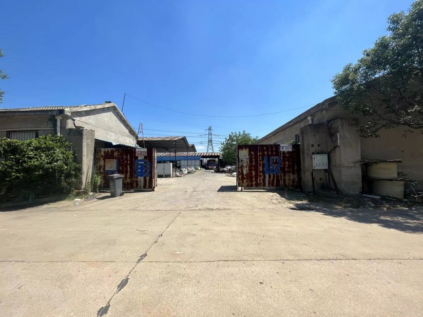 标题：房东直租 独门独院 江夏钢构厂房3400平，优价出租  