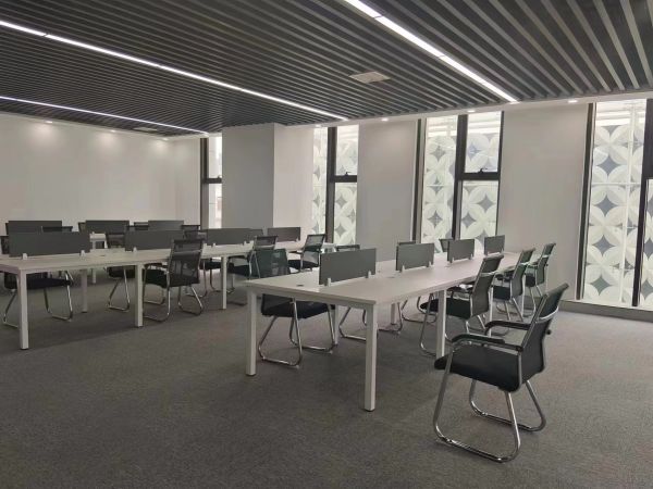 房东直租卓刀泉财富中心精装写字楼，配套齐全优价出租