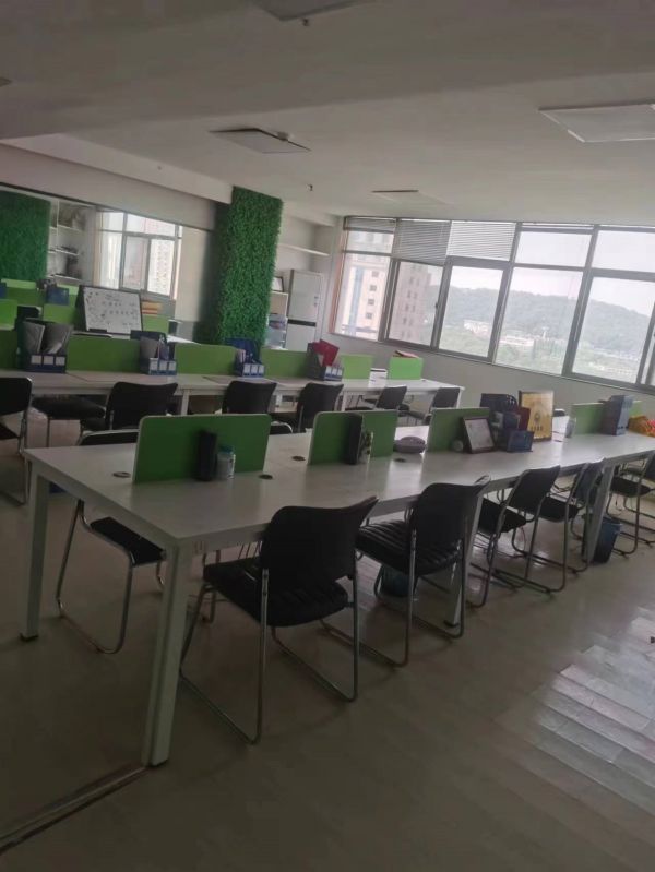 房东直租光谷广场298精装修拎包办公低价招租
