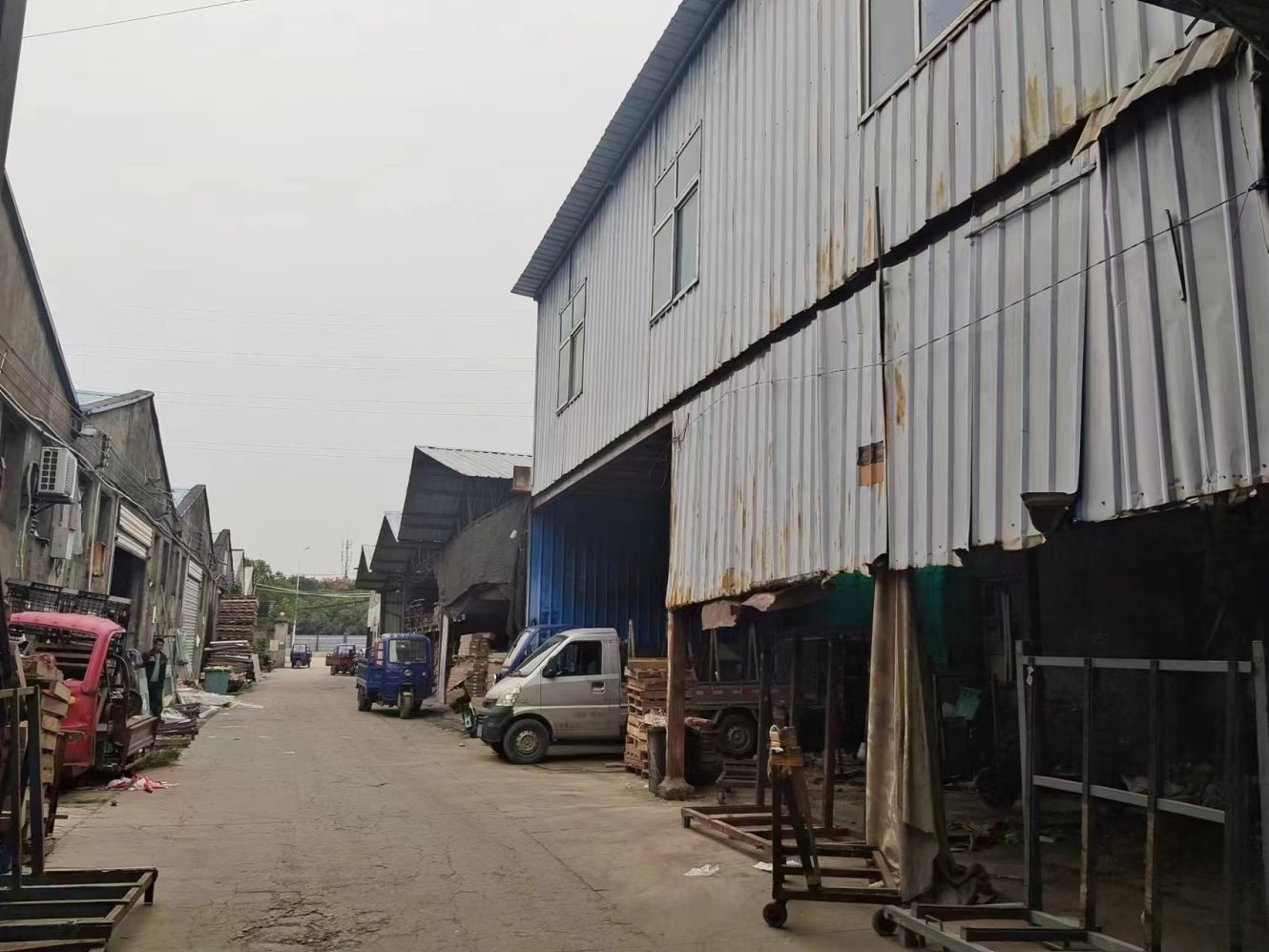 房东直租东西湖舵落口大市场附近仓库可分租