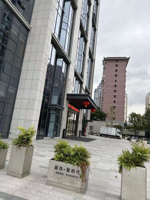 房东直租洪山诚功新时代90平精装修低价招租