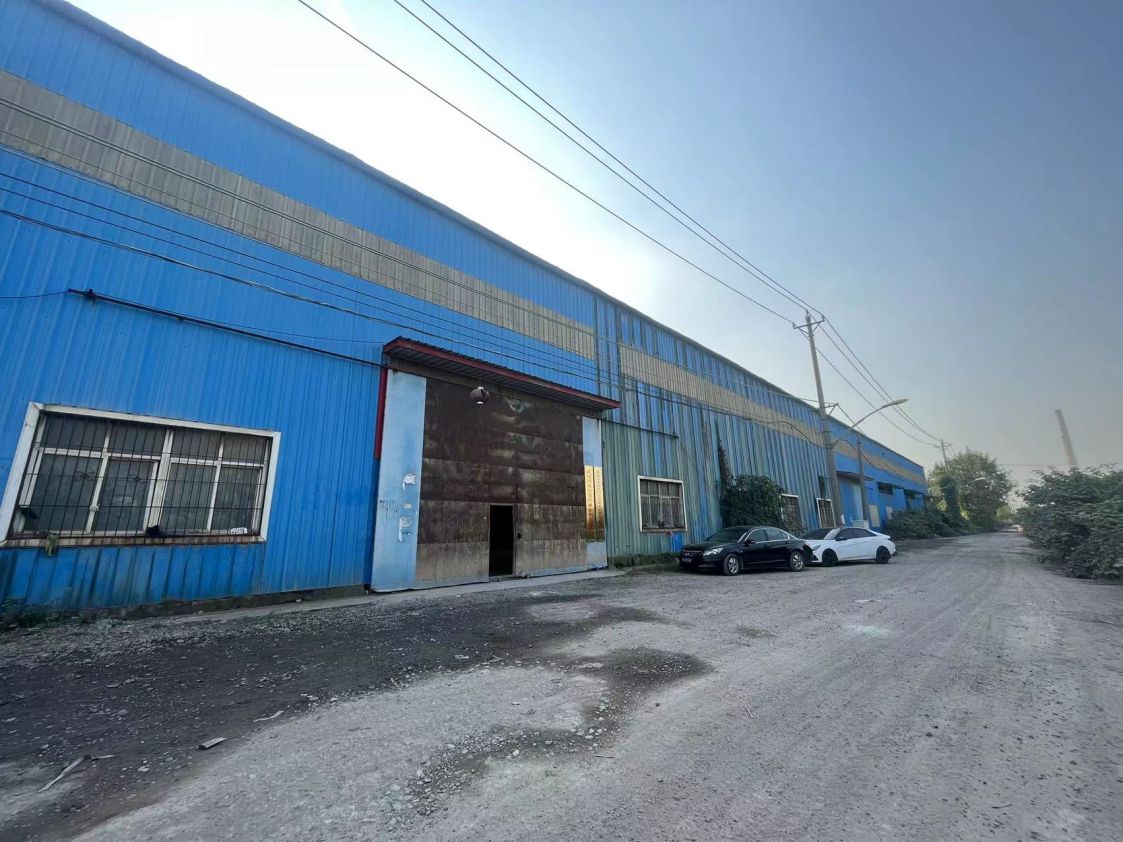 青山白玉山2000平厂房仓库优价出租