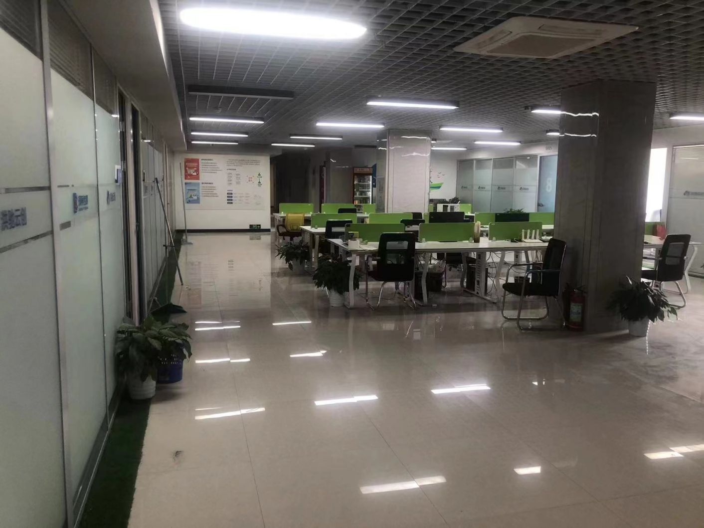 洪山区  写字楼 优价出租 房东直租