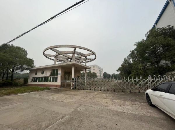 鄂州华容区开发区10000平空场地 工业用地 房东直租